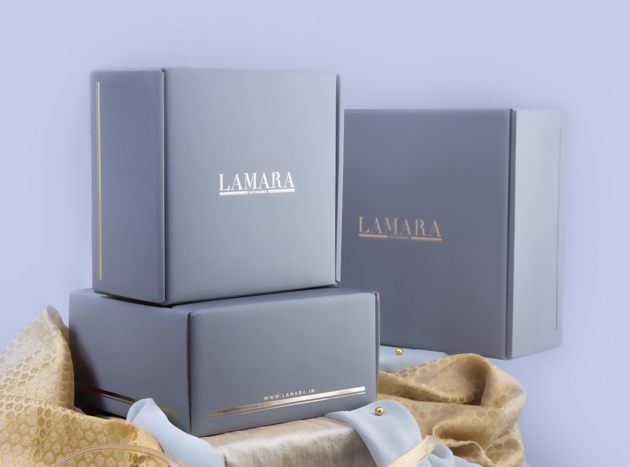 Lamara Patisserie / Premium Luxury Celebration Cakes / Online Delivery