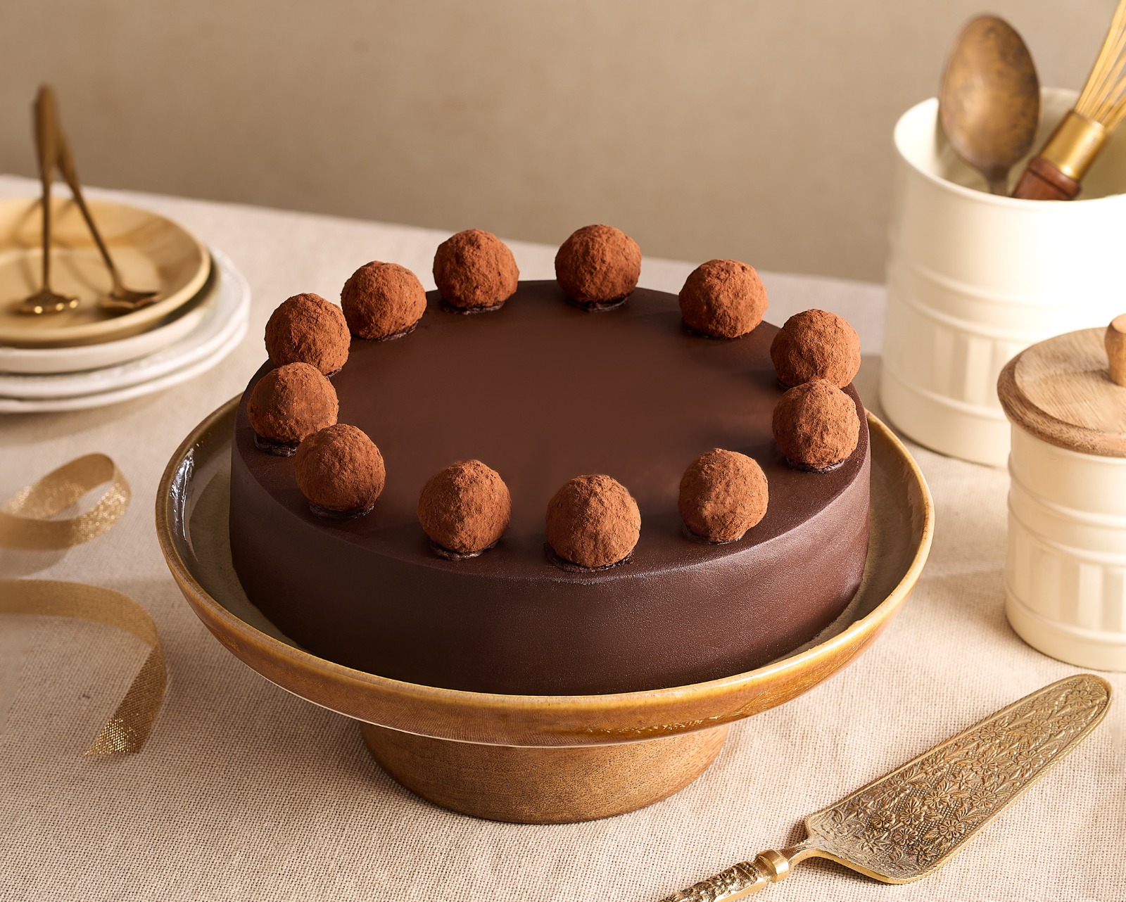 lamara-patisserie-premium-luxury-celebration-cakes-online-delivery